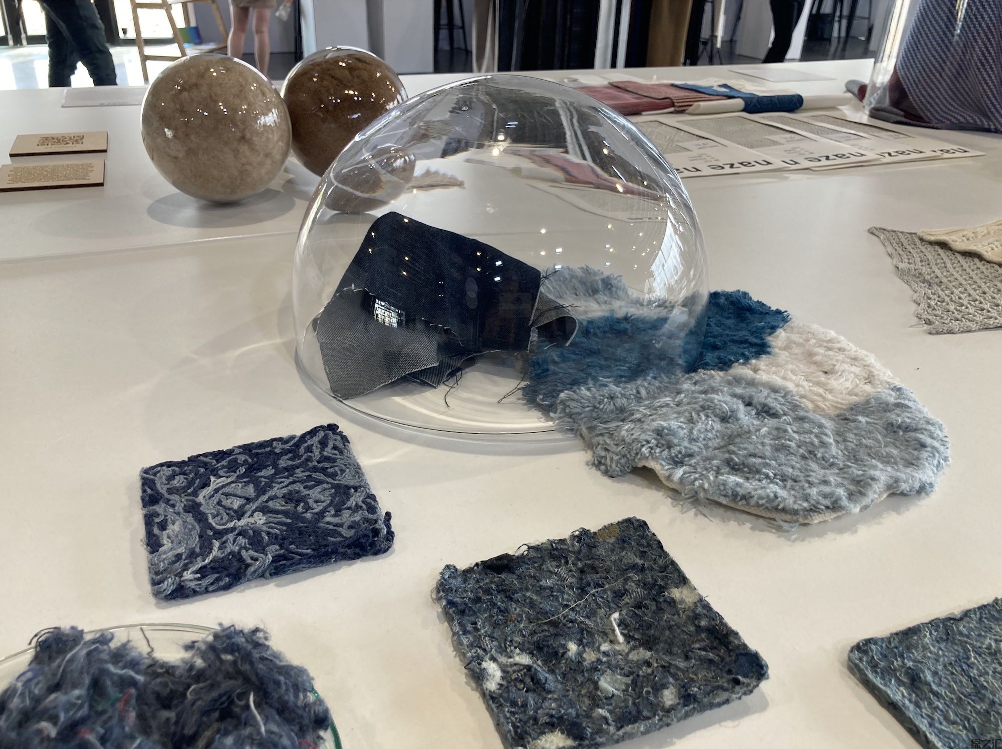 JINS by CQ STUDIO material samples at Future Fabrics Expo © Anne Prahl JINS by CQ STUDIO material samples at Future Fabrics Expo © Anne Prahl